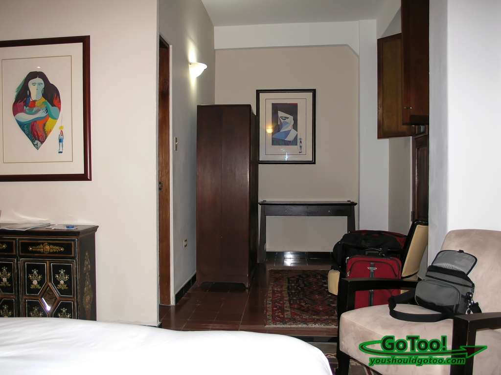 Da House Hotel San Juan Room photo